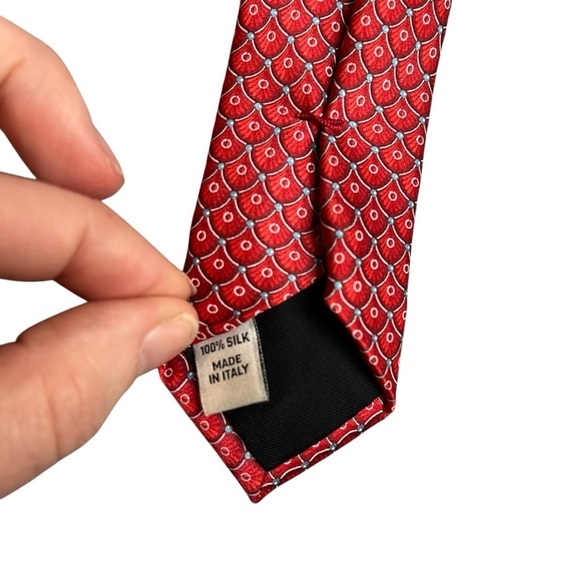 VALENTINO Baroque Silk Geometric Scallop Pattern Tie Made in Italy - Picture 9 of 9